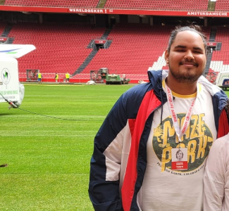 Foto de Alisson sorrindo